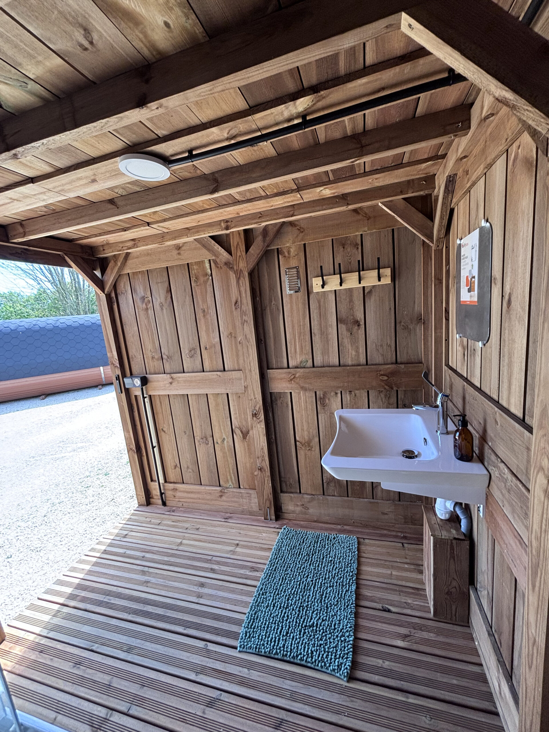 pmr 1 Intérieur d'une cabane hobbit